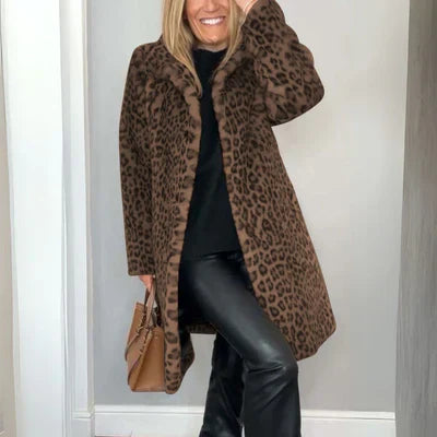 LILA | PŁASZCZ W PANTERKĘ