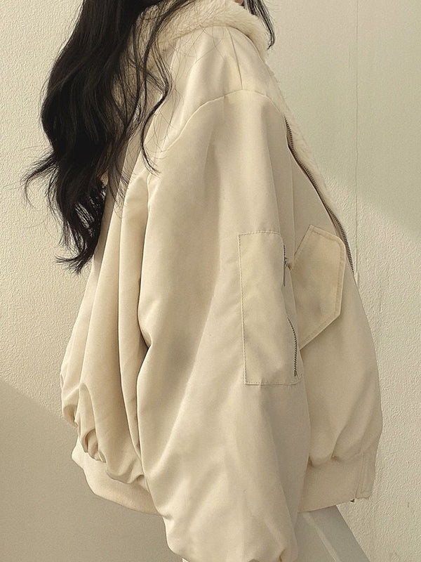 Kurtka z kapturem z dwustronnego materiału Sherpa