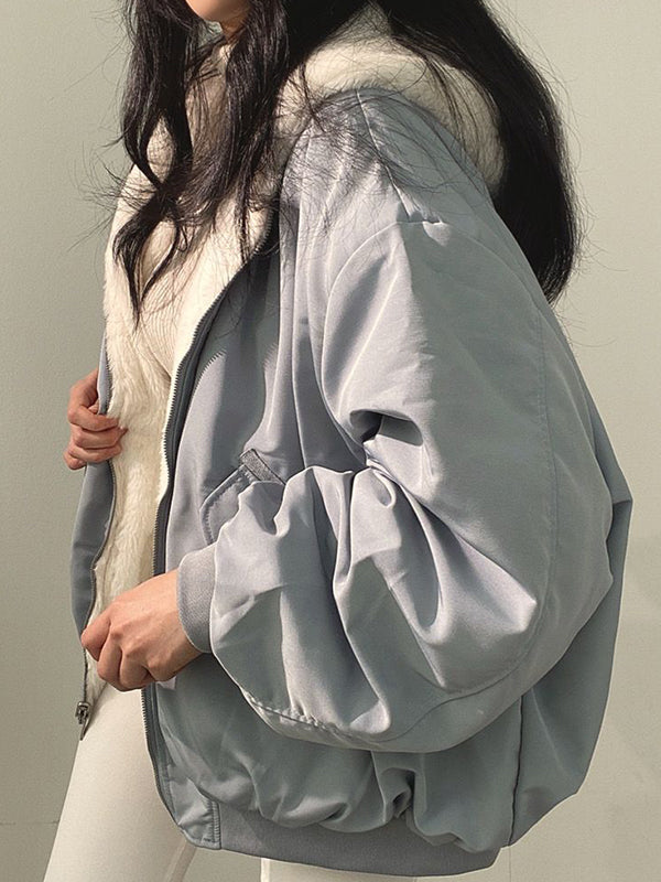 Kurtka z kapturem z dwustronnego materiału Sherpa