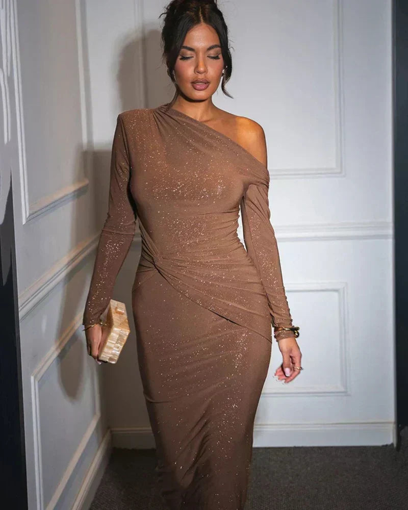 Moa | Lśniąca maxi sukienka